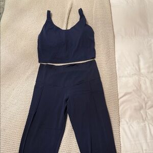 Aerie offline- real me xtra long line sports bra and leggings with pockets